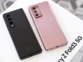 So sánh Galaxy Z Fold 2 và Galaxy Z Fold 3