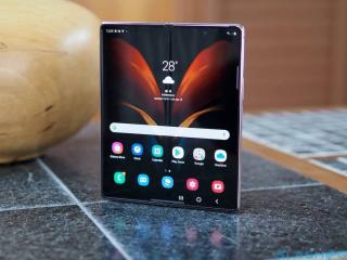 Đổi 2 lấy 1 với Galaxy Z Fold 3