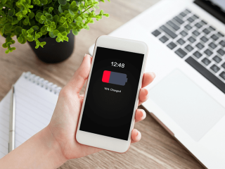 Có nên bật chế độ tiết kiệm pin trên iPhone?