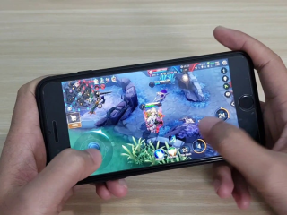 Người dùng iPhone 5/5s, iPhone 6/6s không thể chơi Liên quân Mobile được nữa