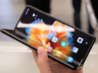 Điện thoại gập đầu tiên của Xiaomi - Xiaomi Mi MIX FOLD chính thức ra mắt