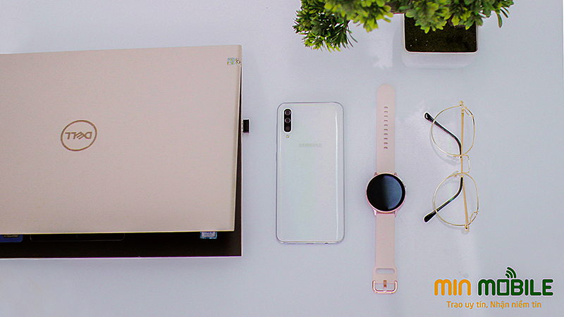 Samsung Galaxy Active 2 giá bao nhiêu?