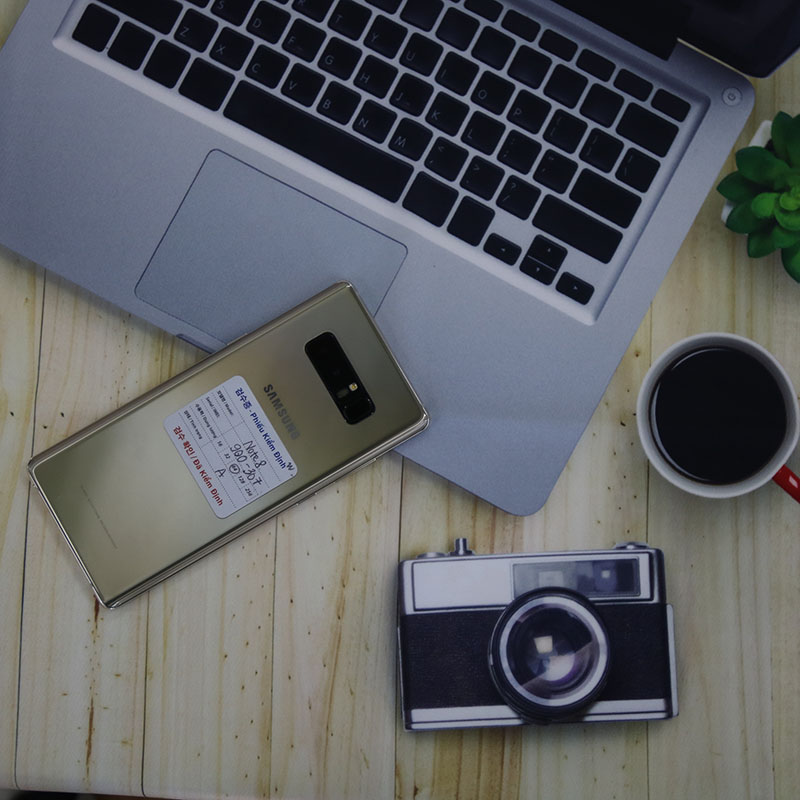 Samsung Galaxy Note 8 vô cực có kích thước cực lớn
