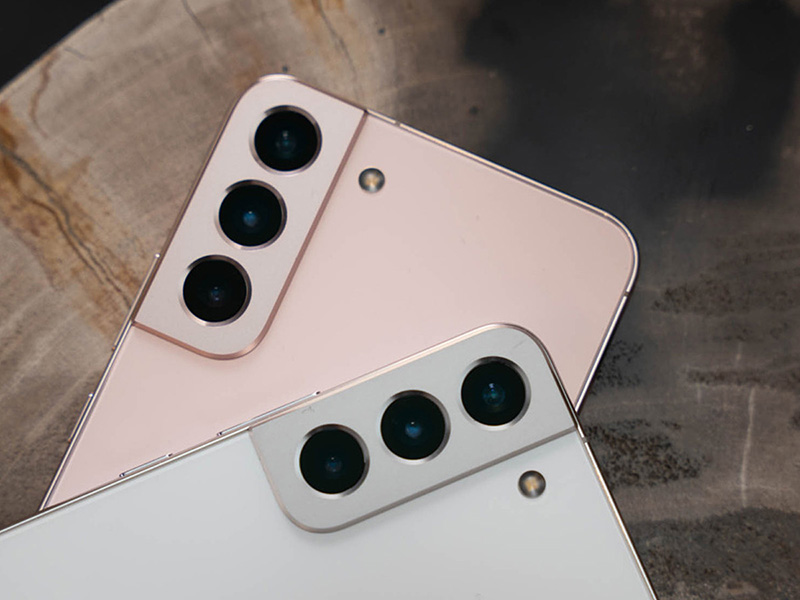 Cụm camera của Galaxy S22 Plus 