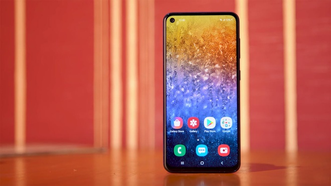 Màn hình nốt ruồi của smartphone giá rẻ Galaxy A11