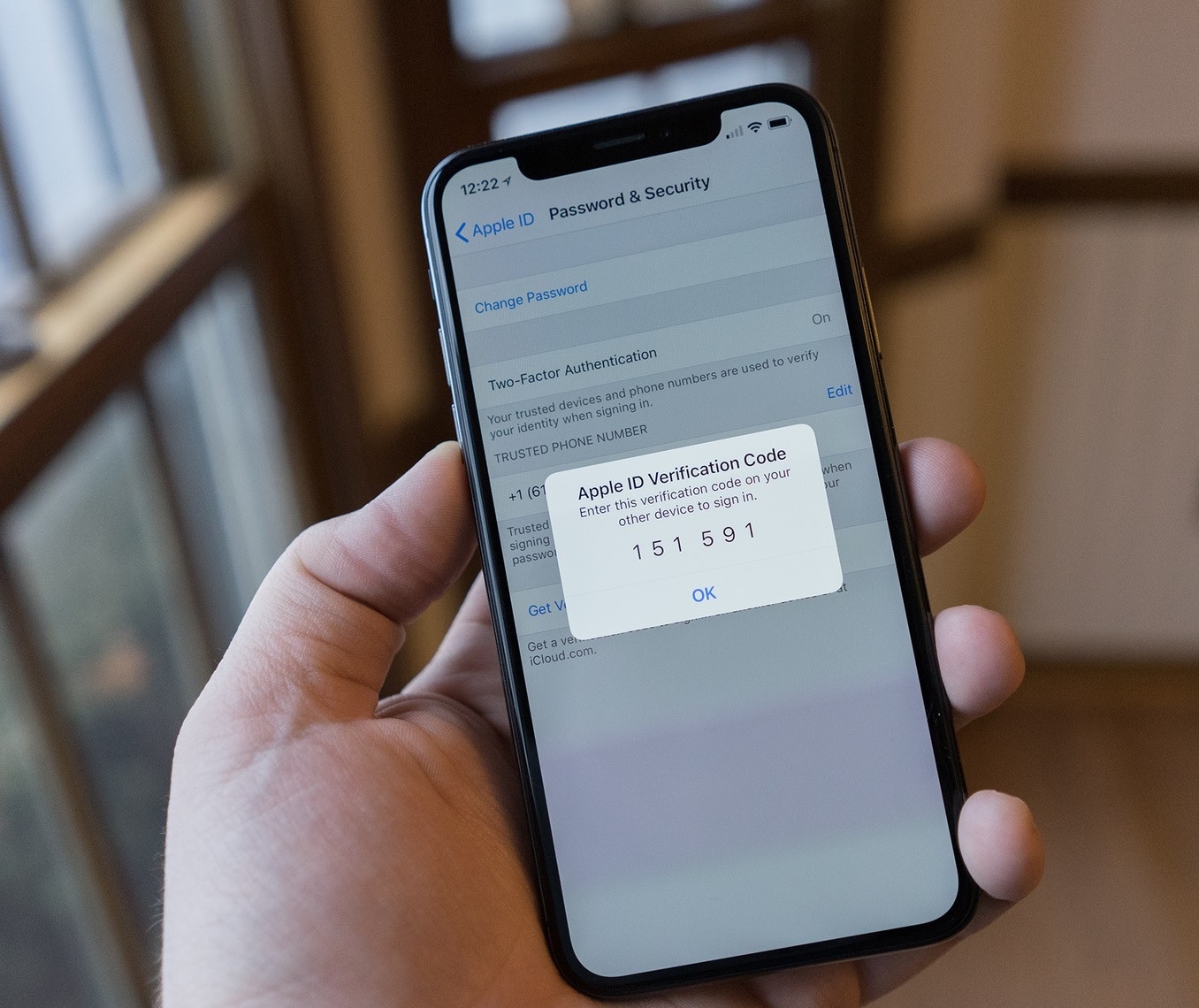 Xác thực 2 yếu tố trên iPhone
