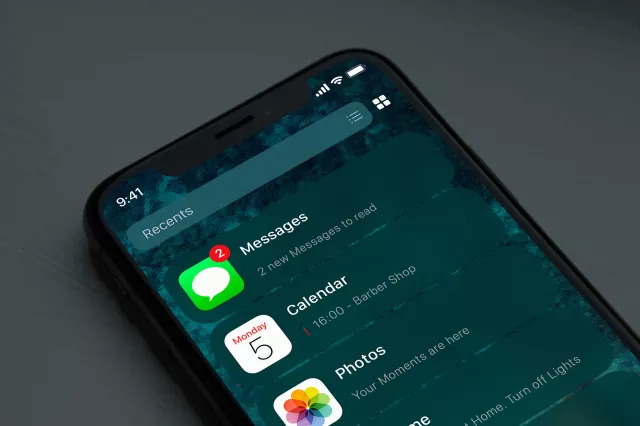 Giao diện ứng dụng dạng danh sách của iOS 14