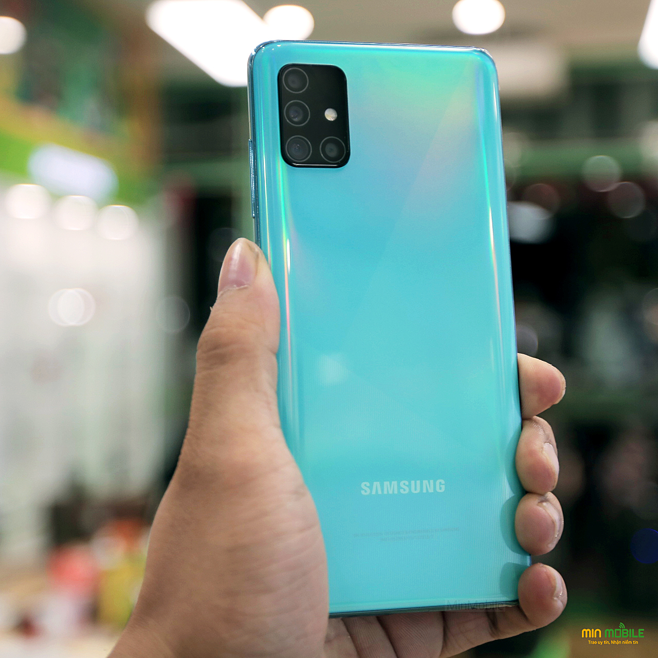 Điện thoại Galaxy A51 với cụm camera sau chất lượng
