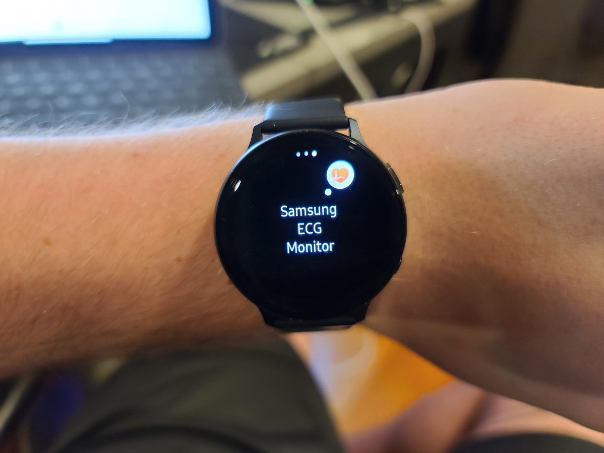 Tính năng theo dõi sức khỏe trên Galaxy Watch
