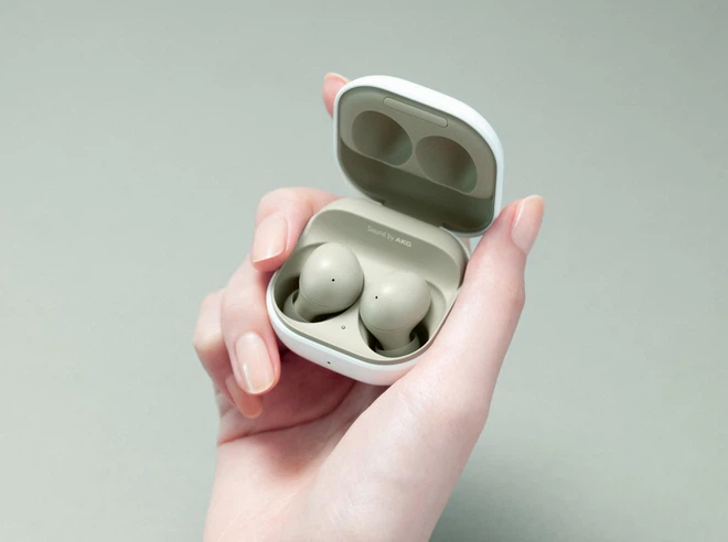 Tai nghe Galaxy Buds 2 nhỏ gọn hơn