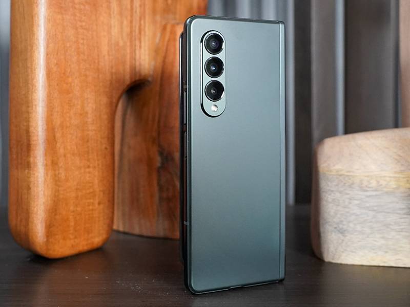 Có nên mua Galaxy Z Fold 3 không?