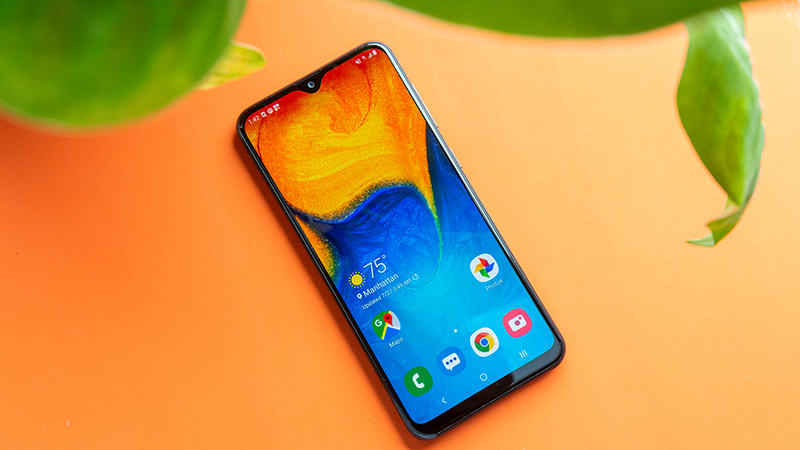 Samsung Galaxy A20: Giảm 500.000đ