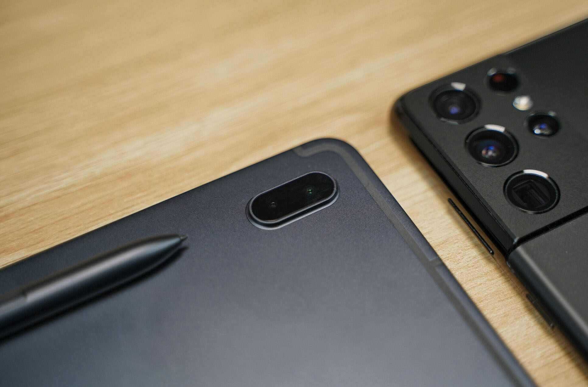 Cụm camera của Galaxy Tab S7 FE