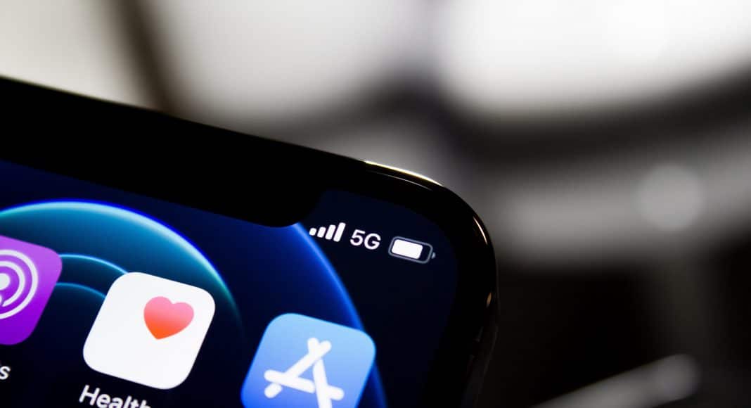 iPhone 12 đã bắt đầu bắt được sóng mạng 5G tại Việt Nam