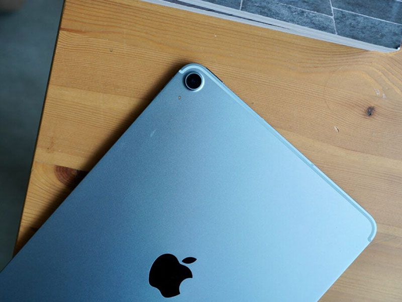 Mặt lưng của iPad Air 2022