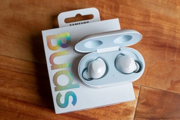 Galaxy Buds ra mắt năm 2019