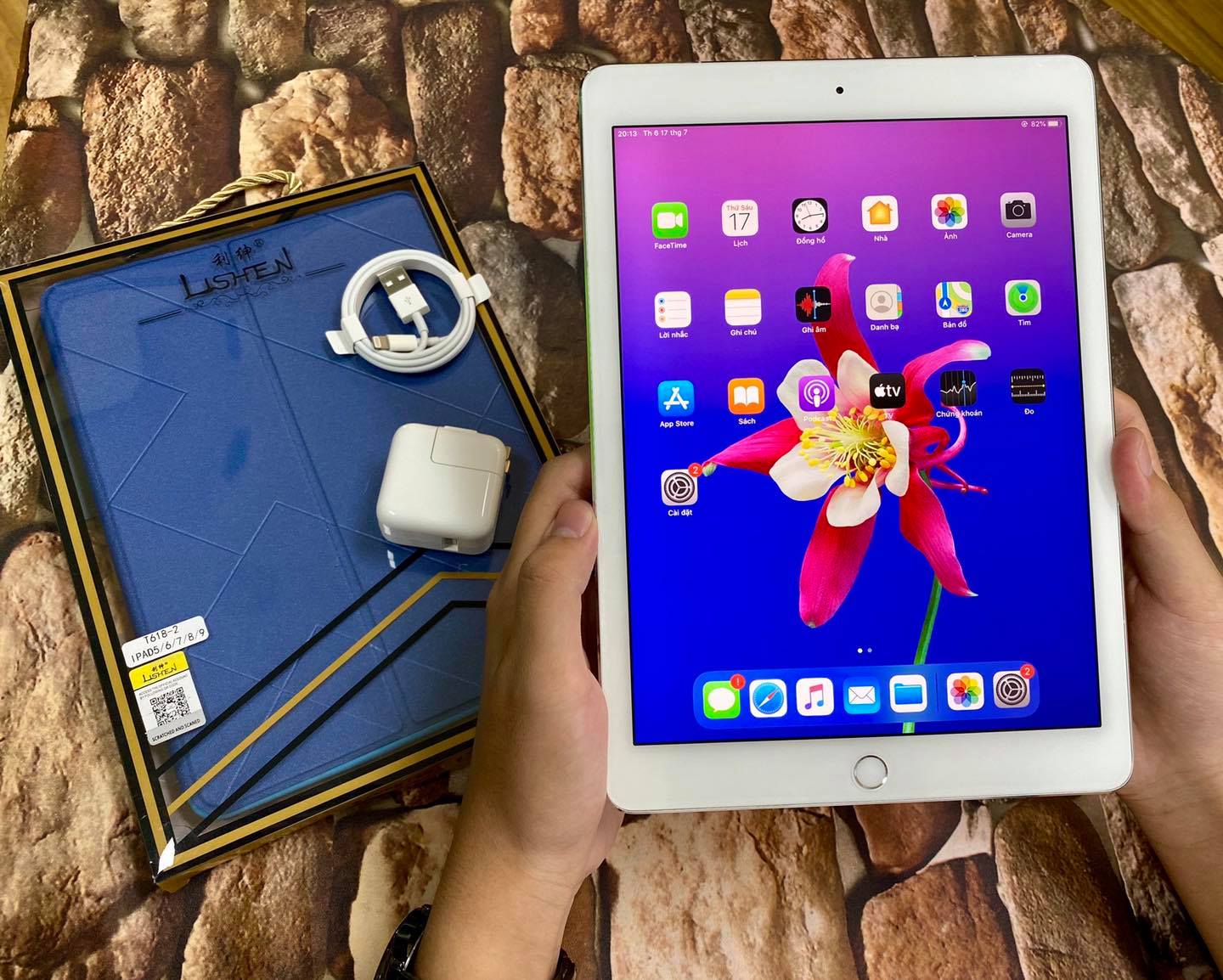 iPad Pro 9.7 inch 32GB cũ giá bao nhiêu?