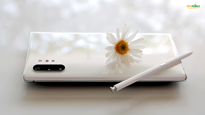 Thiết kế của Galaxy Note 10 Plus