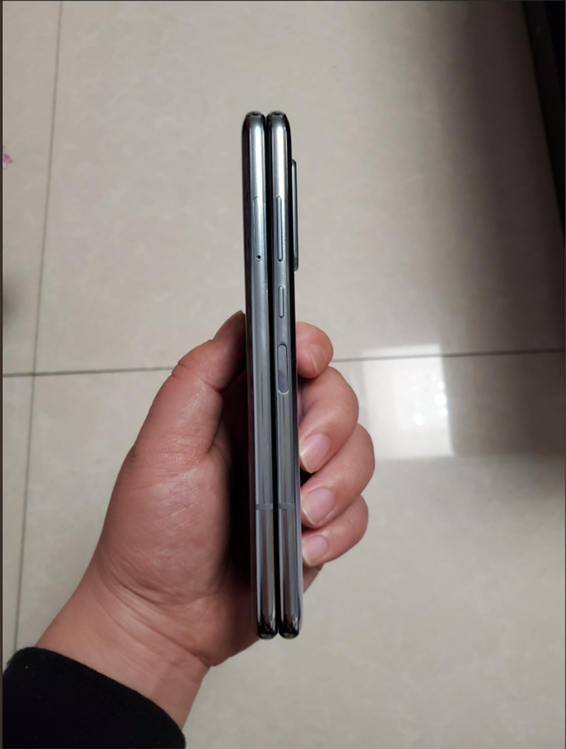 Galaxy W20 5G – smartphone màn hình gập thứ 2 chính thức ra mắt tại Trung Quốc