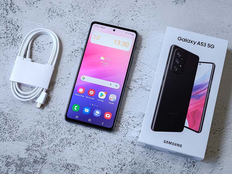 Galaxy A53 5G không kèm củ sạc theo máy