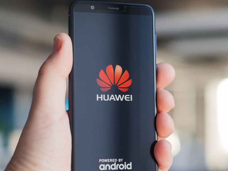 Không chỉ google rất nhiều thương hiệu Mỹ khác dừng hợp tác với Huawei