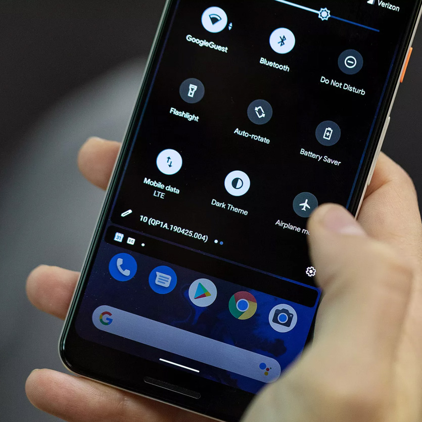 Chế độ Dark Mode trên điện thoại