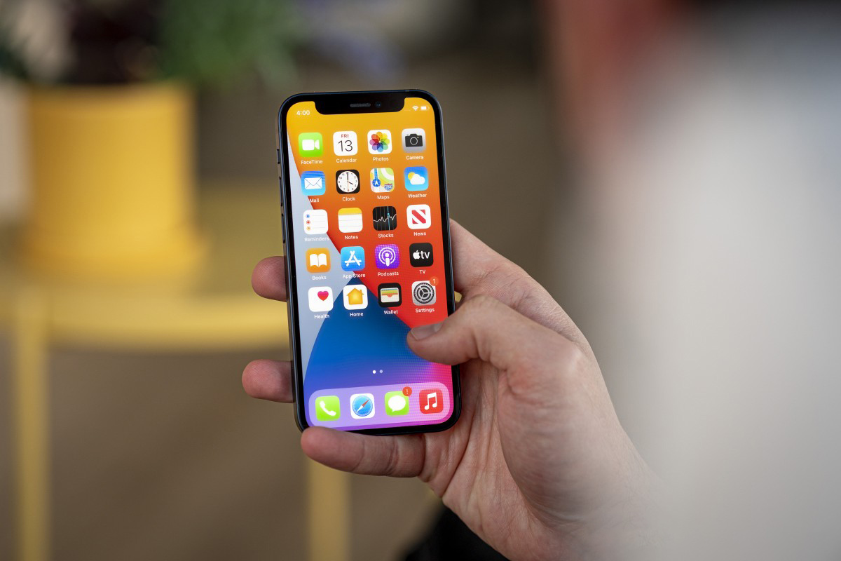 Kích thước iPhone 12 mini chỉ 5.4 inch