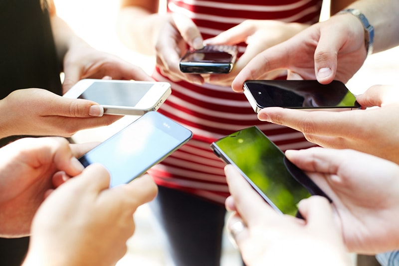 Hậu quả nghiệm trọng từ việc lộ thông tin cá nhân trên smartphone
