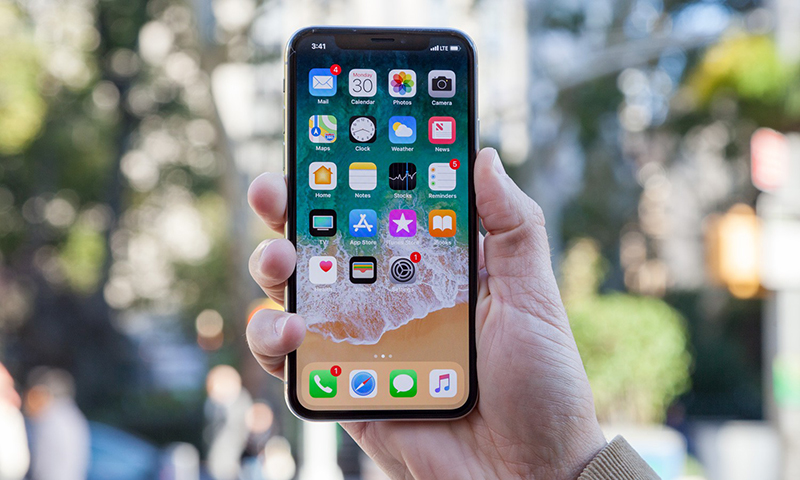 Màn hình iPhone 12 series – Tất cả đều được trang bị màn hình OLED