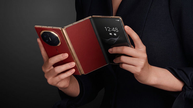 huawei=mate-xt2-gap-ba-the-he-moi-huawei.jpg (65 KB)