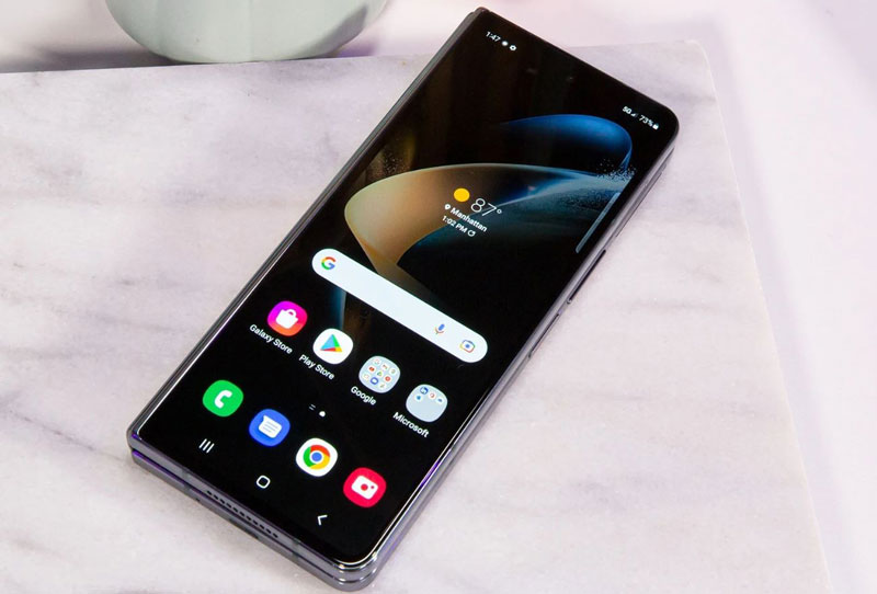 Galaxy Z Fold 4 cũ xách tay Hàn 512Gb có thiết kế sang trọng