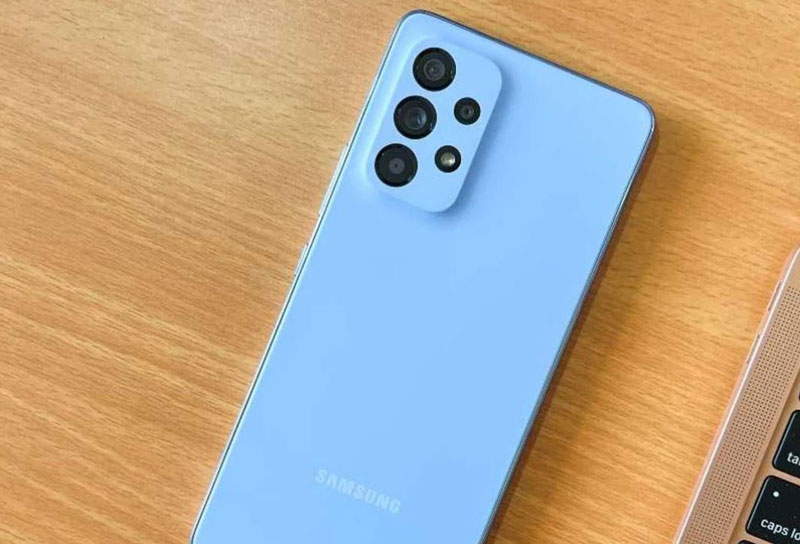 Dung lượng pin lớn giúp trải nghiệm samsung a53 rất tốt