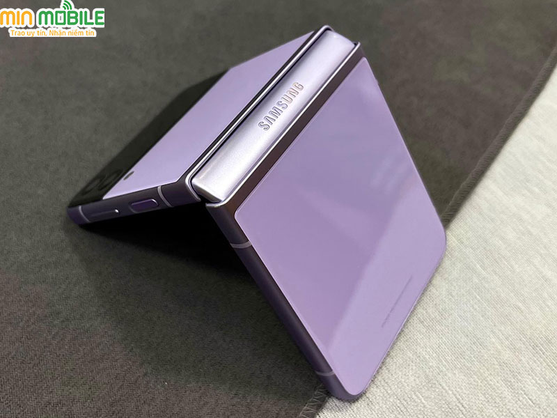 Camera sắc nét chuyên nghiệp của Galaxy Z Flip 3 likenew Hàn 