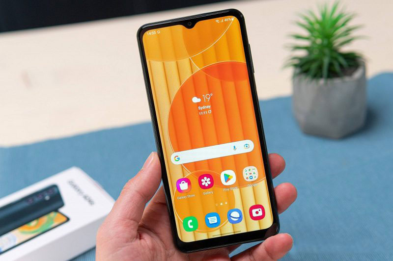 So sánh thiết kế của galaxy A04 và A04s