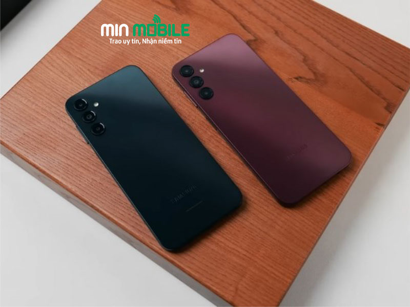 So kè màn hình Galaxy A14 và Galaxy A04