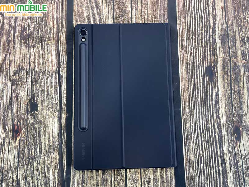 So sánh thiết kế của galaxy tab s9 và iPad Pro M2