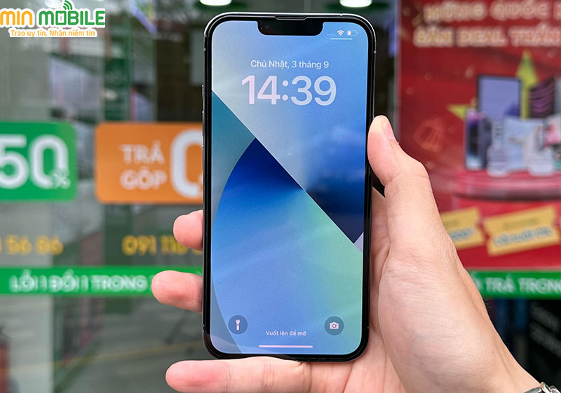 Màn hình sắc nét của iPhone 13 Pro 512gb chính hãng