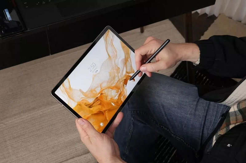 Màn hình Galaxy Tab S9 Ultra hiển thị tốt hơn Tab S8 Ultra