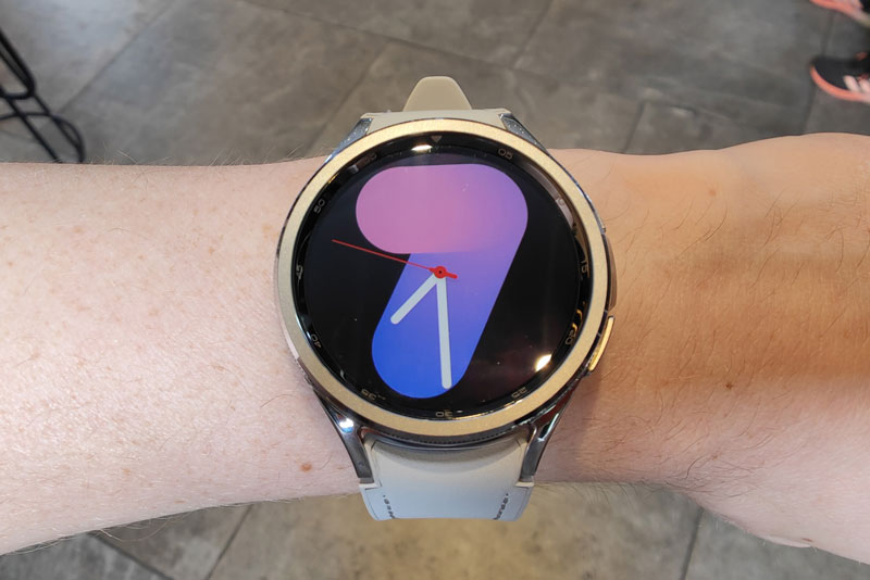 Galaxy Watch 6 Classic nổi bật với vòng Benzel