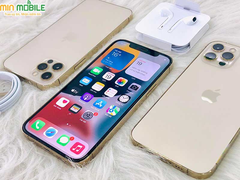 iPhone 12 Pro 512GB hỗ trợ sạc nhanh 20W