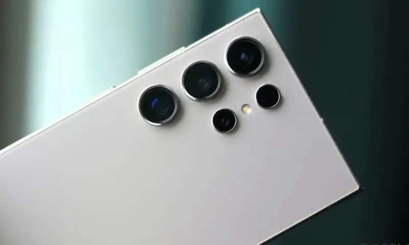 Camera 200MP ấn tượng trên Samsung Galaxy S25 Ultra 512gb