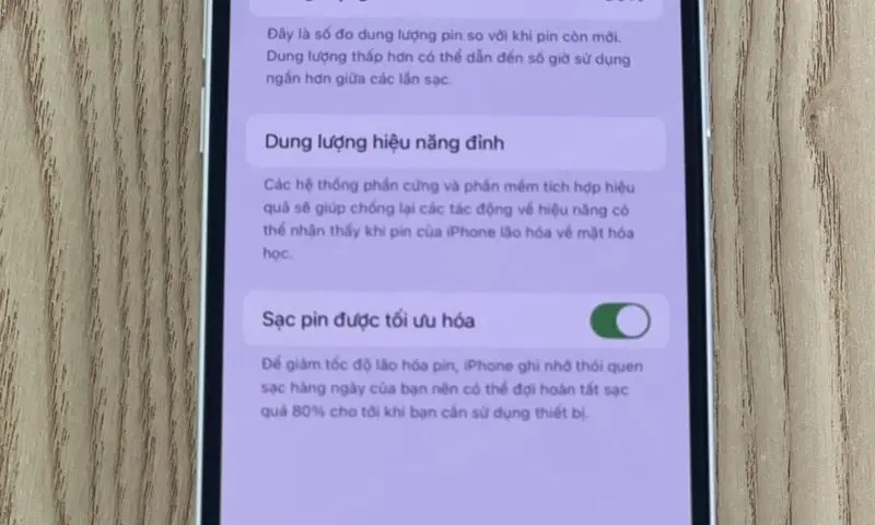 Các bật sạc pin tối ưu hóa cho iPhone 14 Series trở về trước