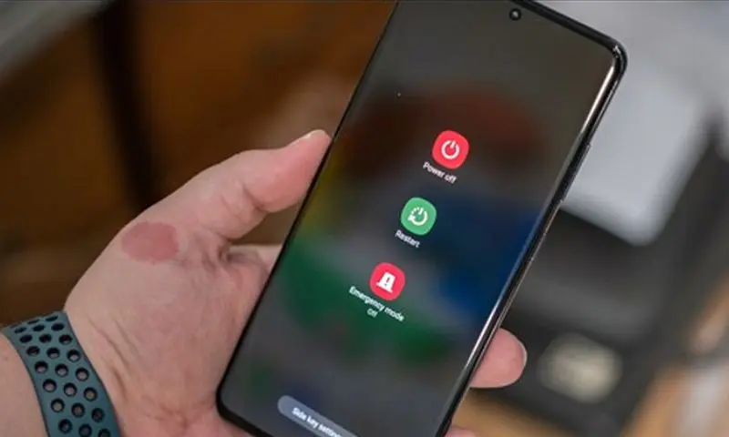 Khởi động lại thiết bị 