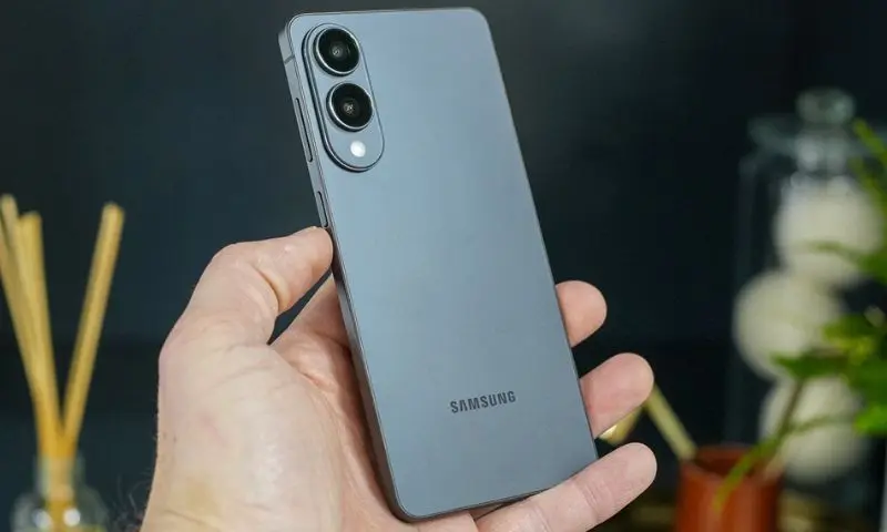 Galaxy S26 Edge có thể ra mắt và thay thế vị trí của Galaxy S26+