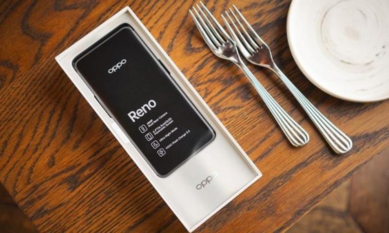 OPPO-Reno12-tintuc_1-.jpg (73 KB)