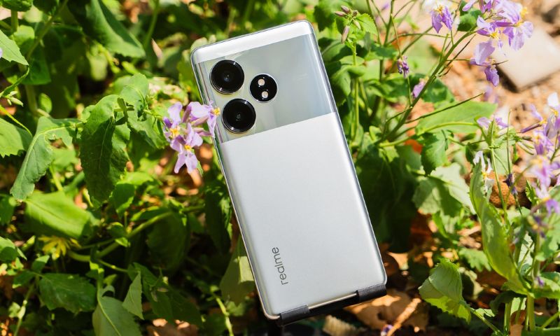 realme-GT-Neo6-SE-tintuc_6-.jpg (88 KB)